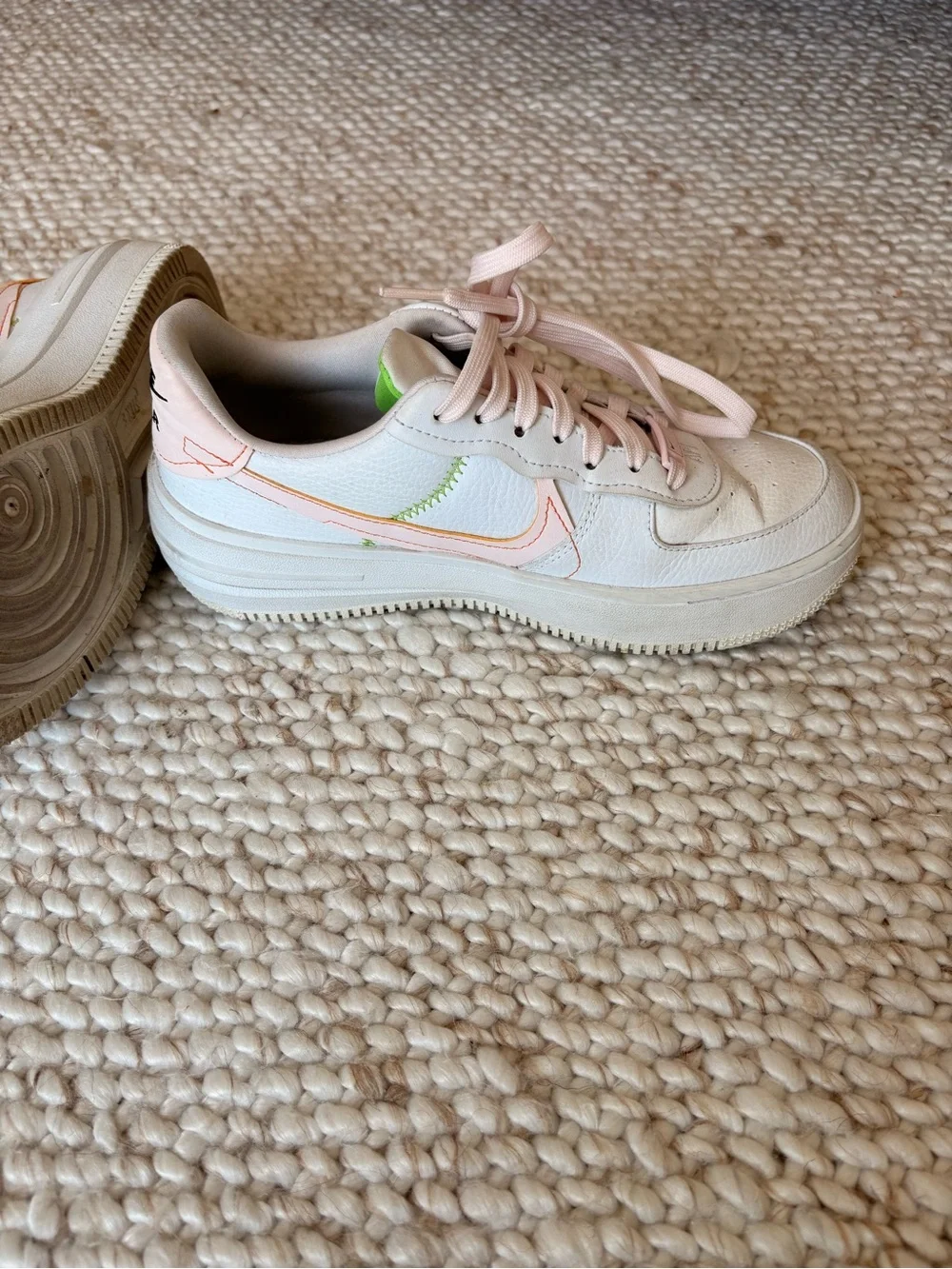 Nike White and Pink Leather Sneakers with Yellow Accent
